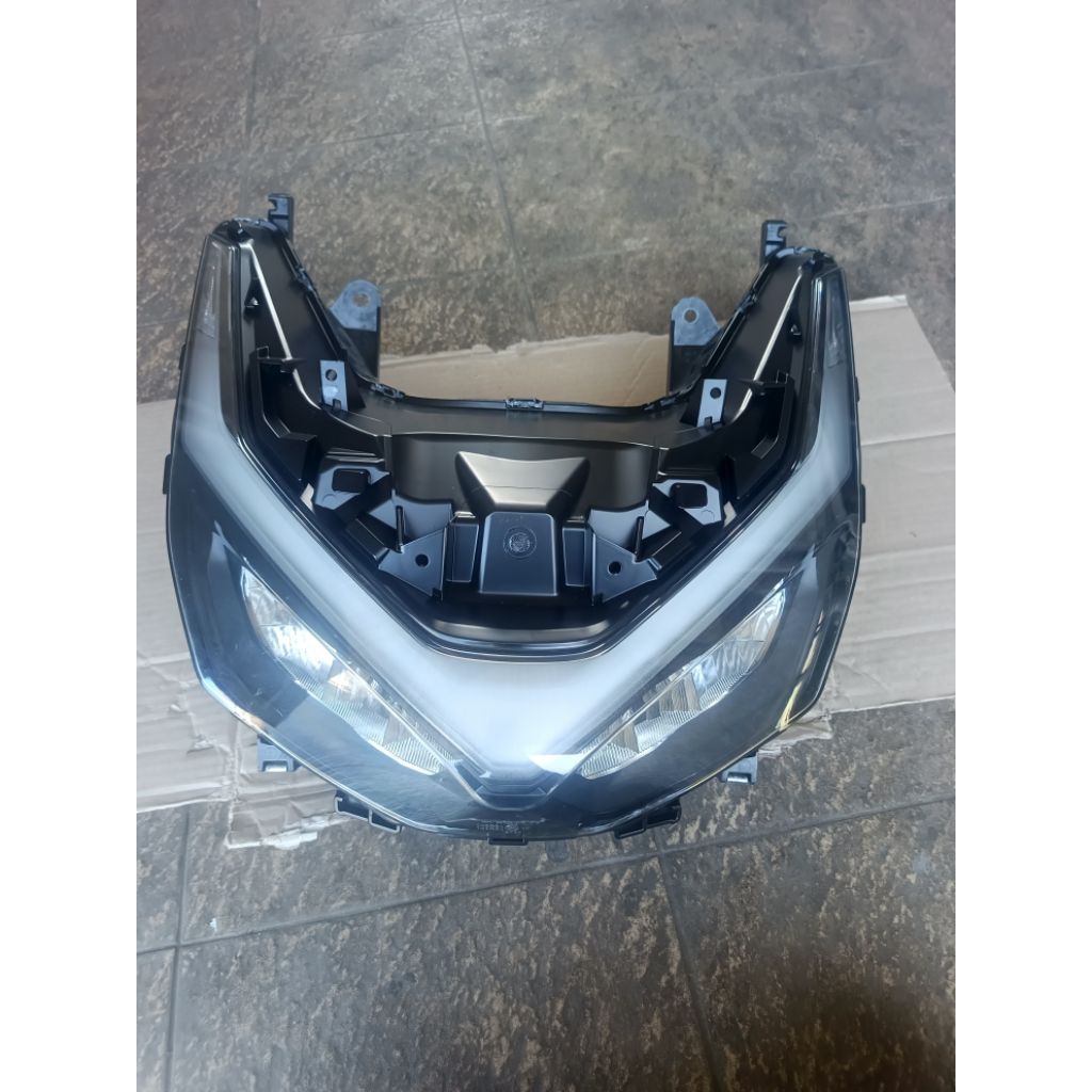 LAMPU DEPAN PCX 160 K1ZV