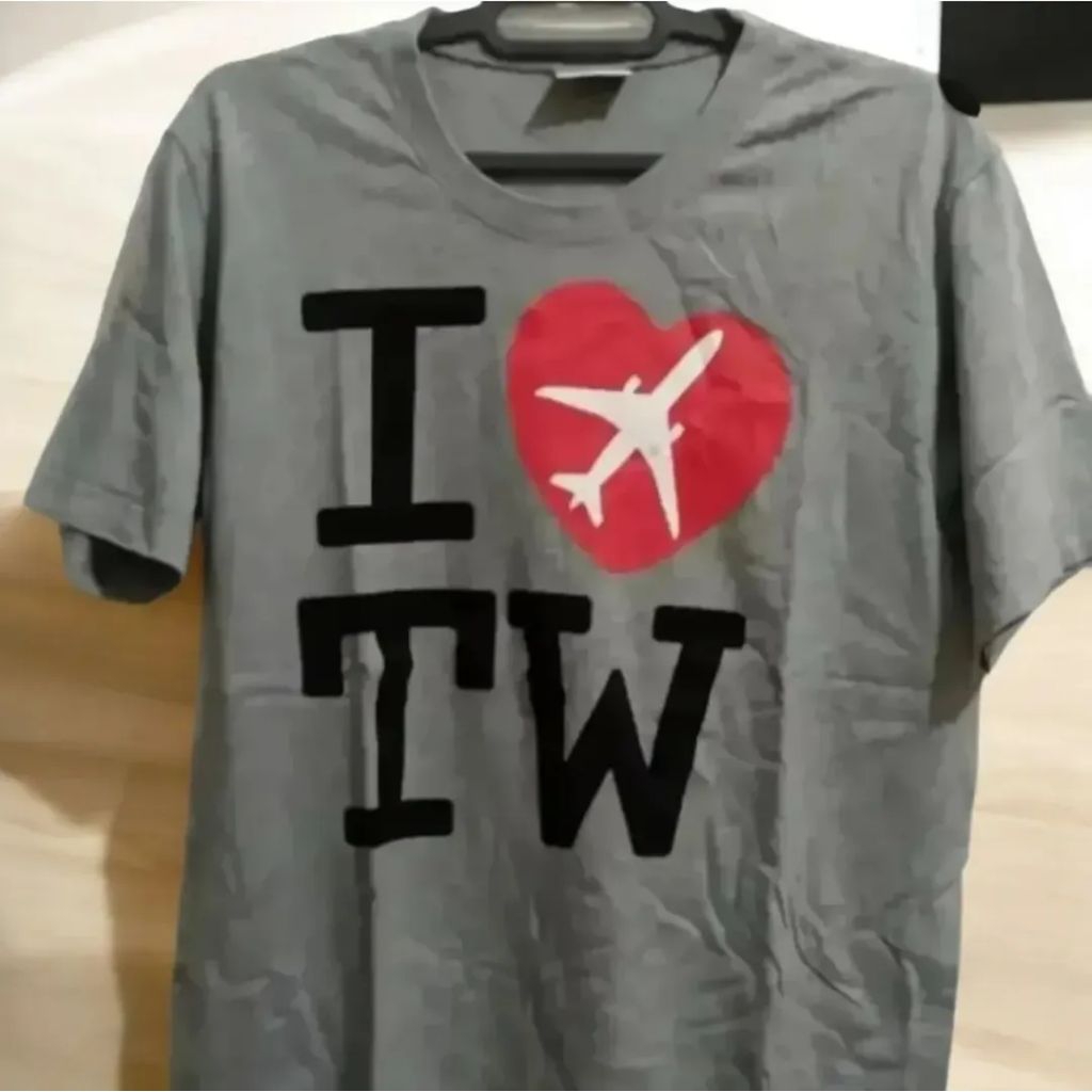 Kaos Pria - Import Taiwan