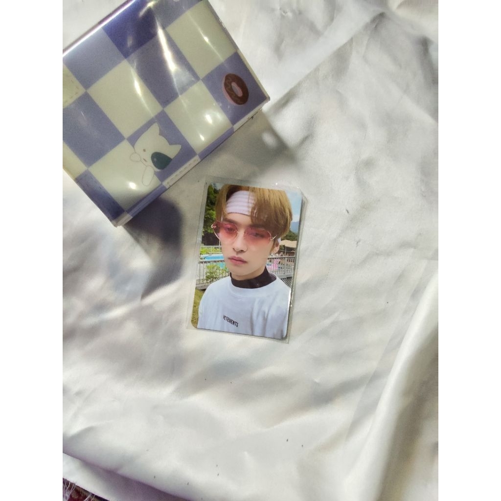 WTS PHOTOCARD OFFICIAL LEE KNOW STRAYKIDS DS NOEASY