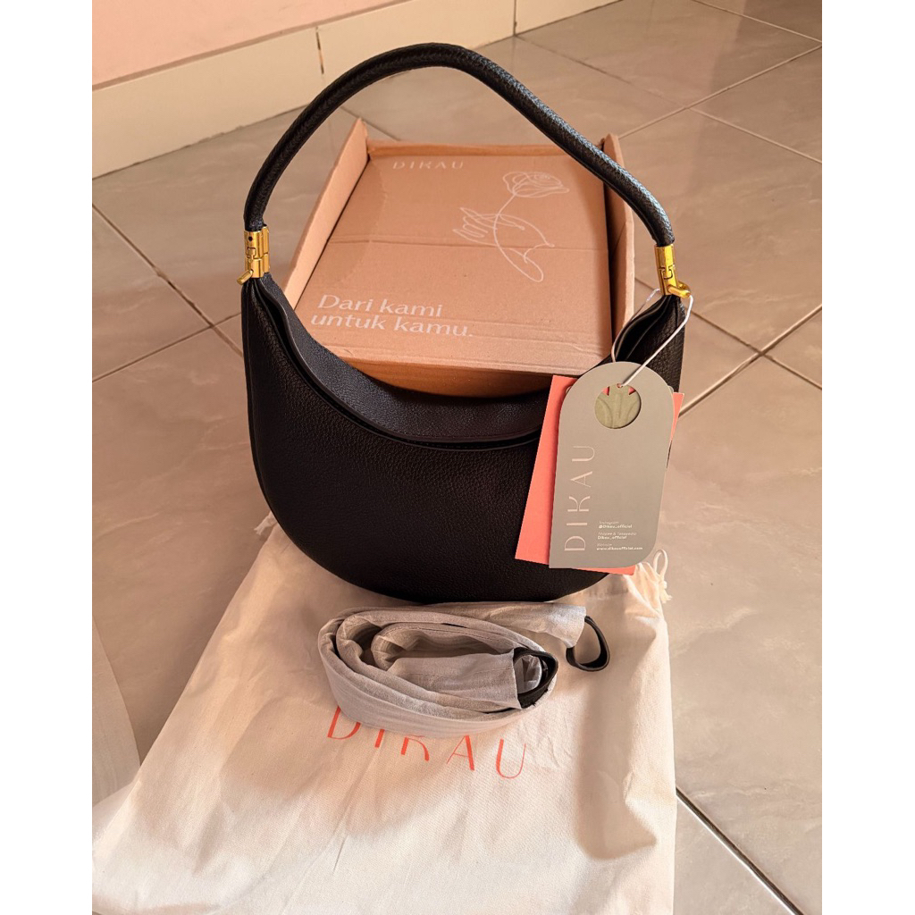 Mona Bag Dikau