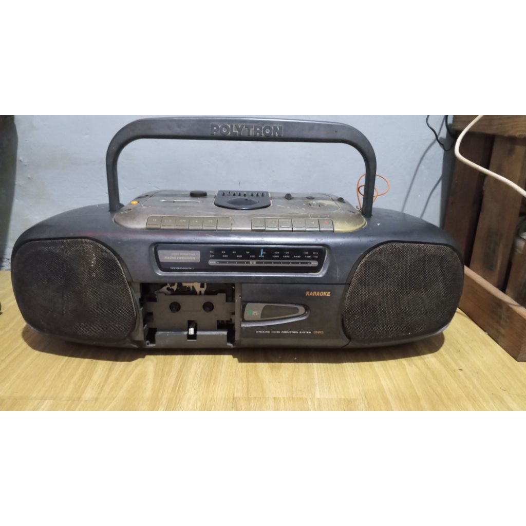 Radio compo polytron
