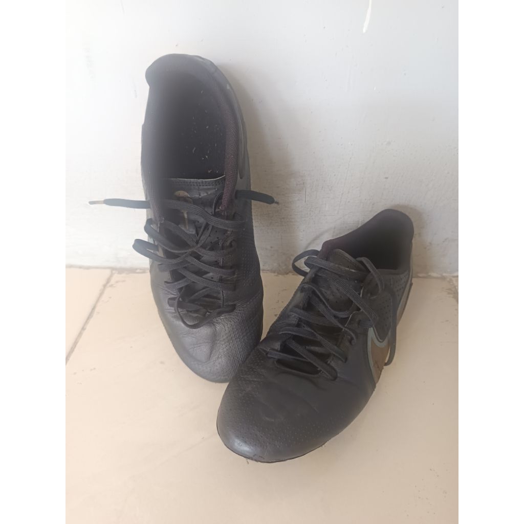 SALE  Nike Tiempo 42 Original preloved second