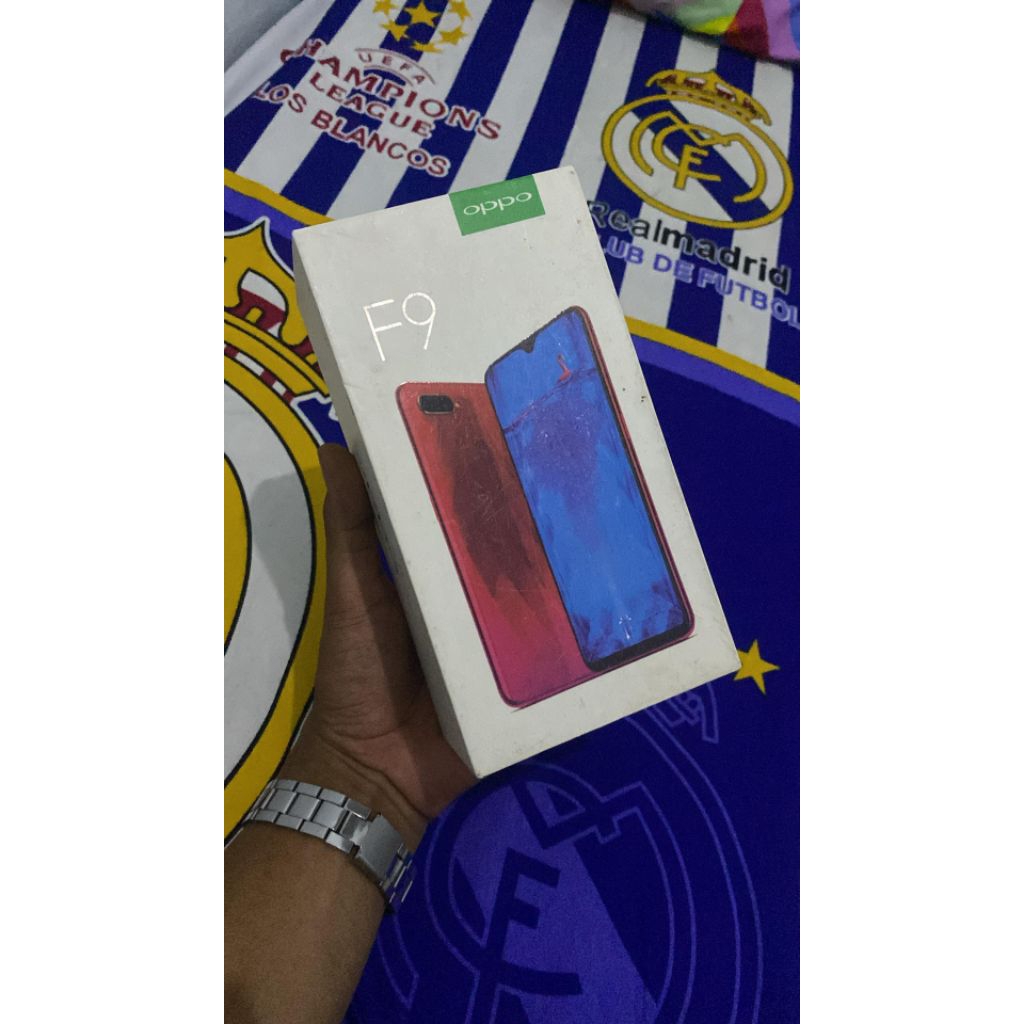 Box hp Oppo F9 Original