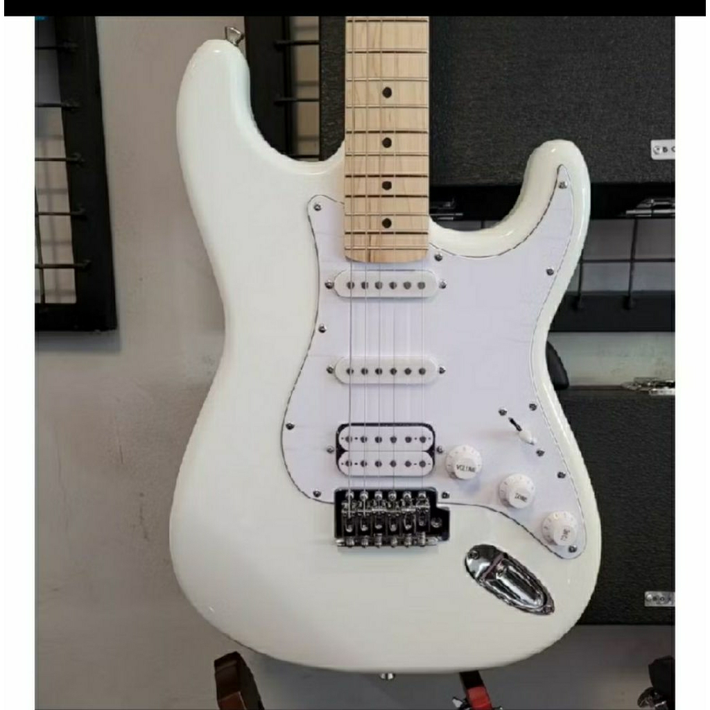 Aria Pro II STG 004/M Stratocaster Electric Guitar white  sonic blue  surf green