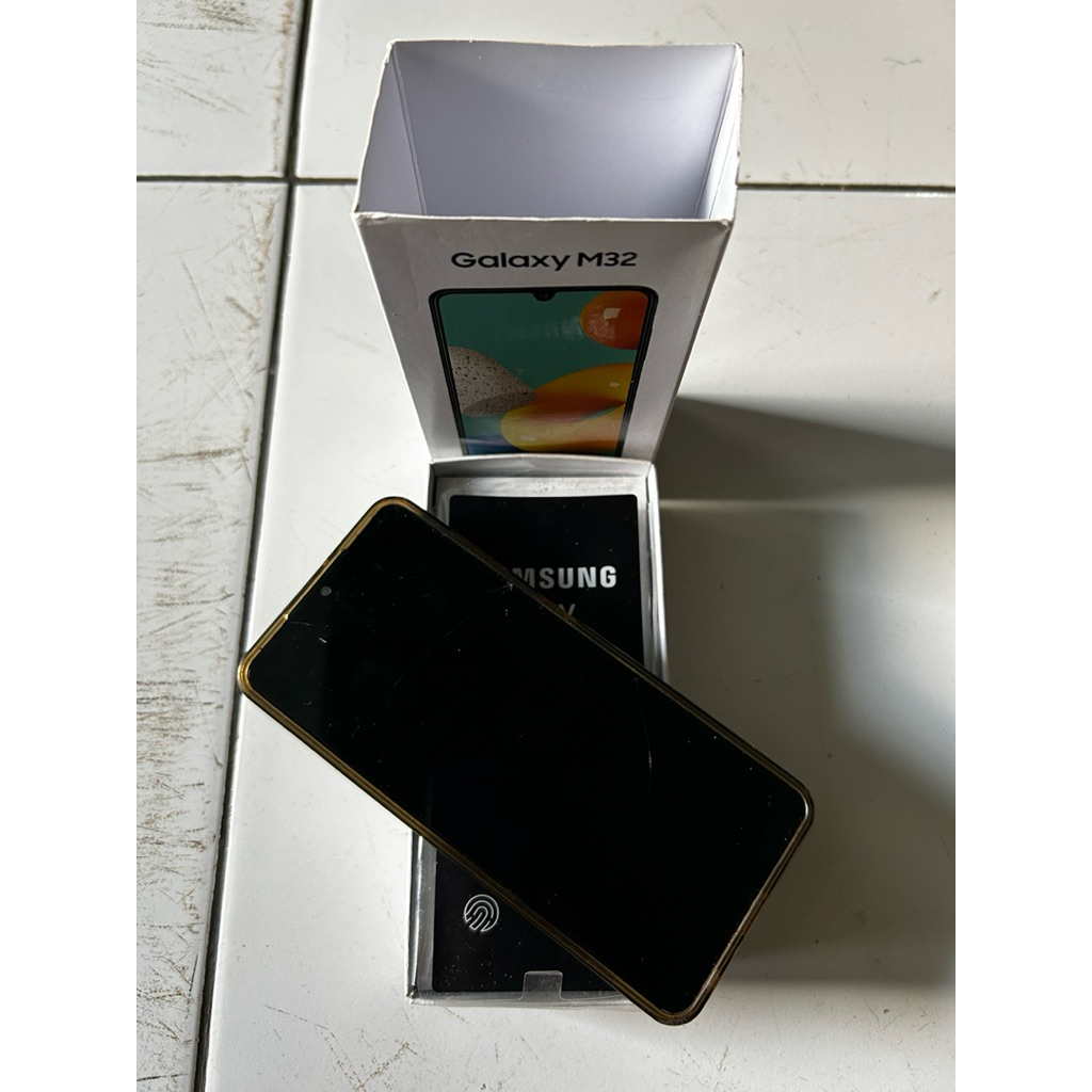 Hp samsung galaxy M32 second