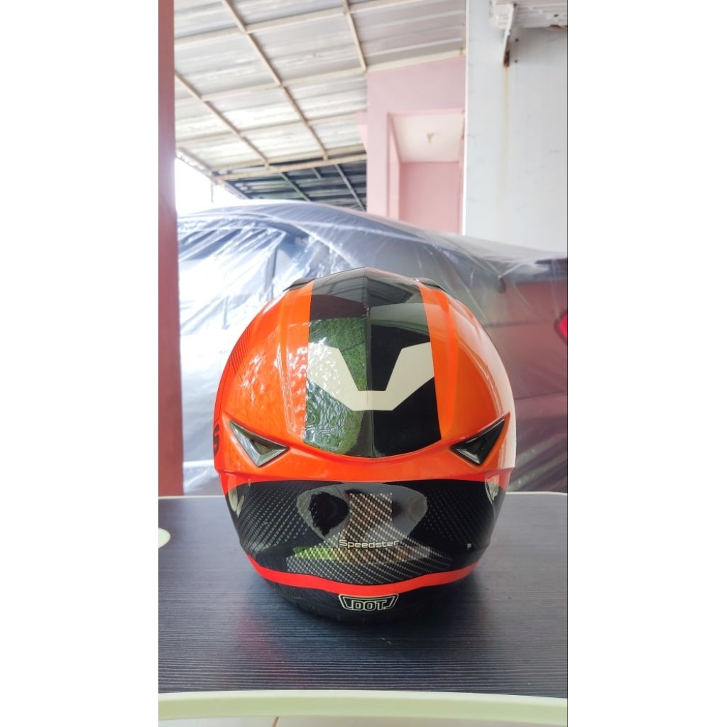 Preloved Helm ZEUS 811 Neon Orange Black