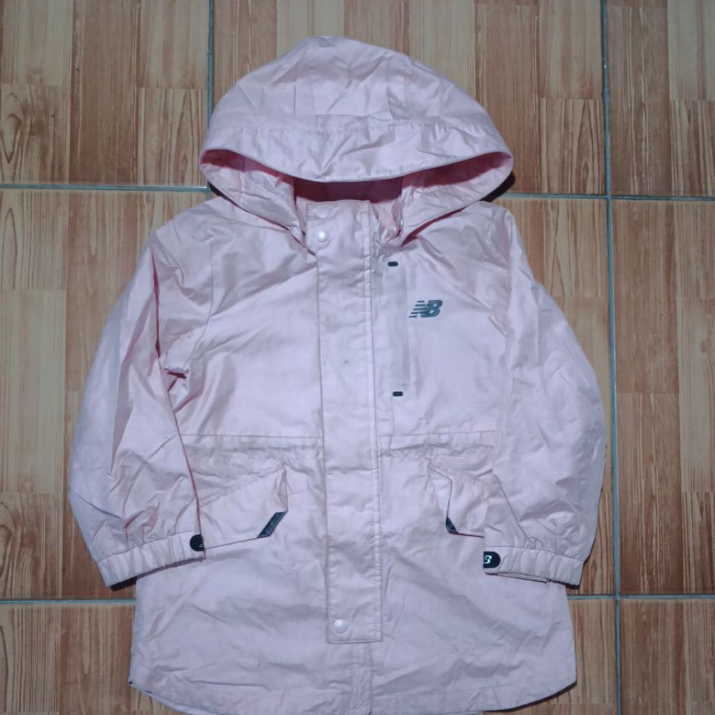 JAKET ANAK OUTDOOR BRANDED NEW BALANCE
