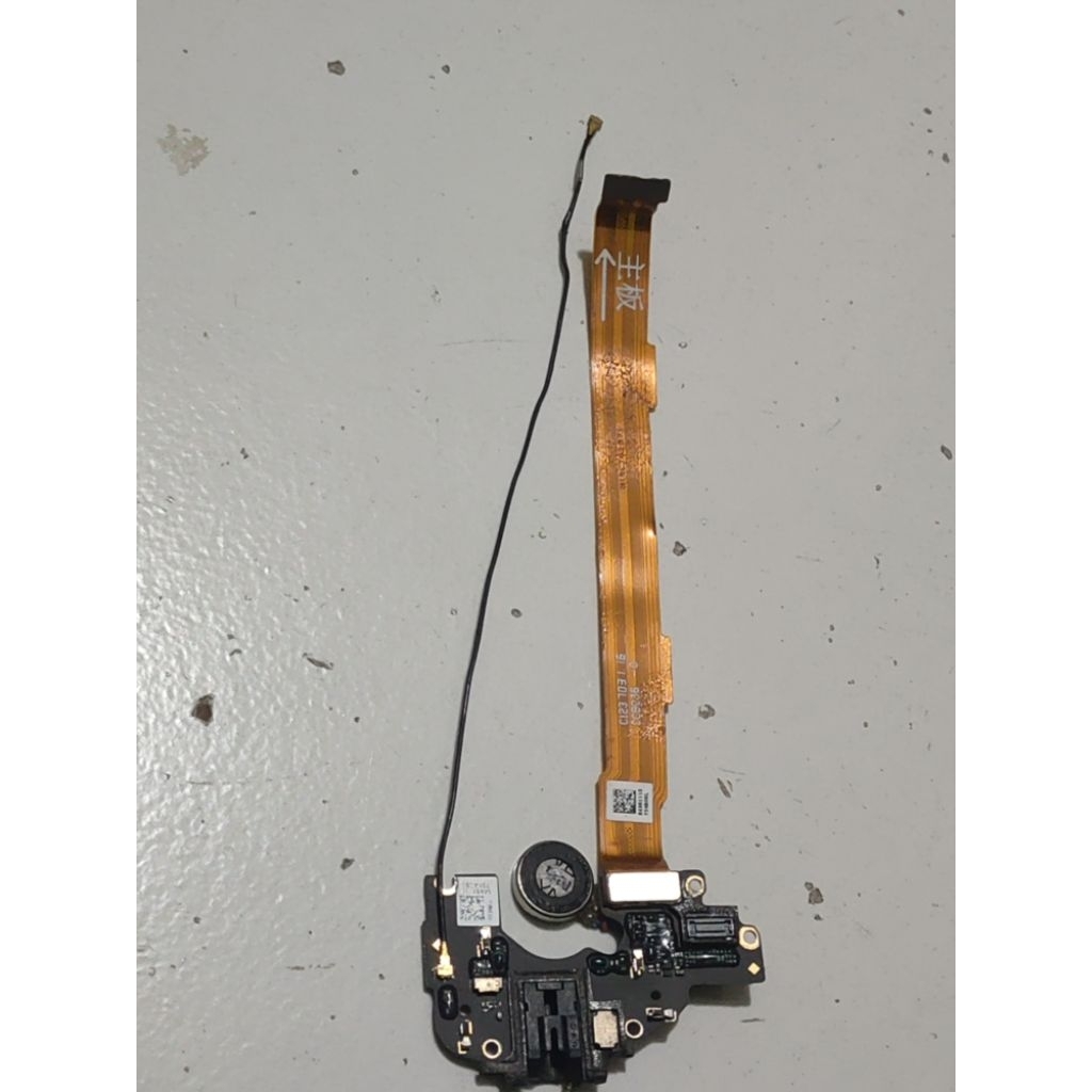 papan audio flexible getar kabel Oppo F3 plus ori copotan