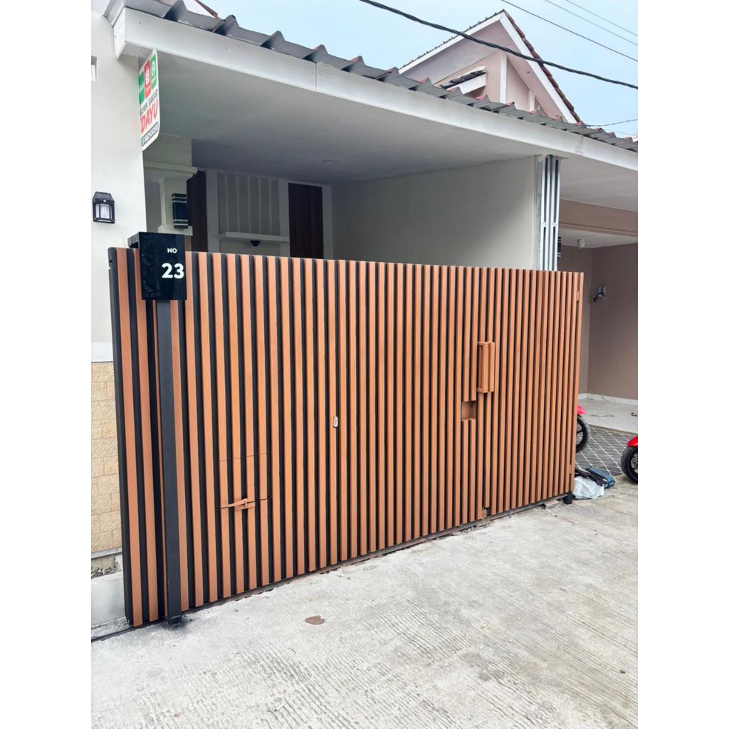 pagar double sleding kisi besi mirip wpc panel | pagar double slide desain kekinian