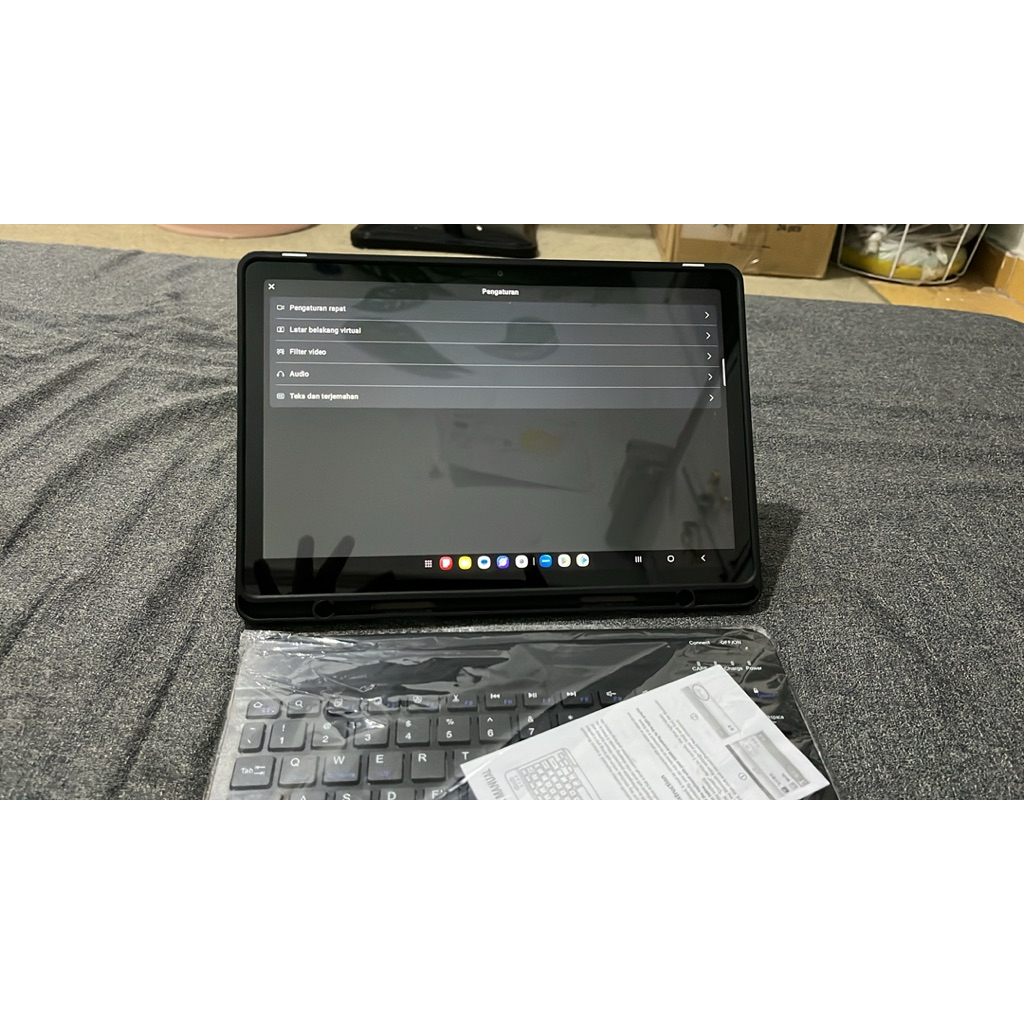 Second fullset Samsung tab a11 plus bonus keyboard