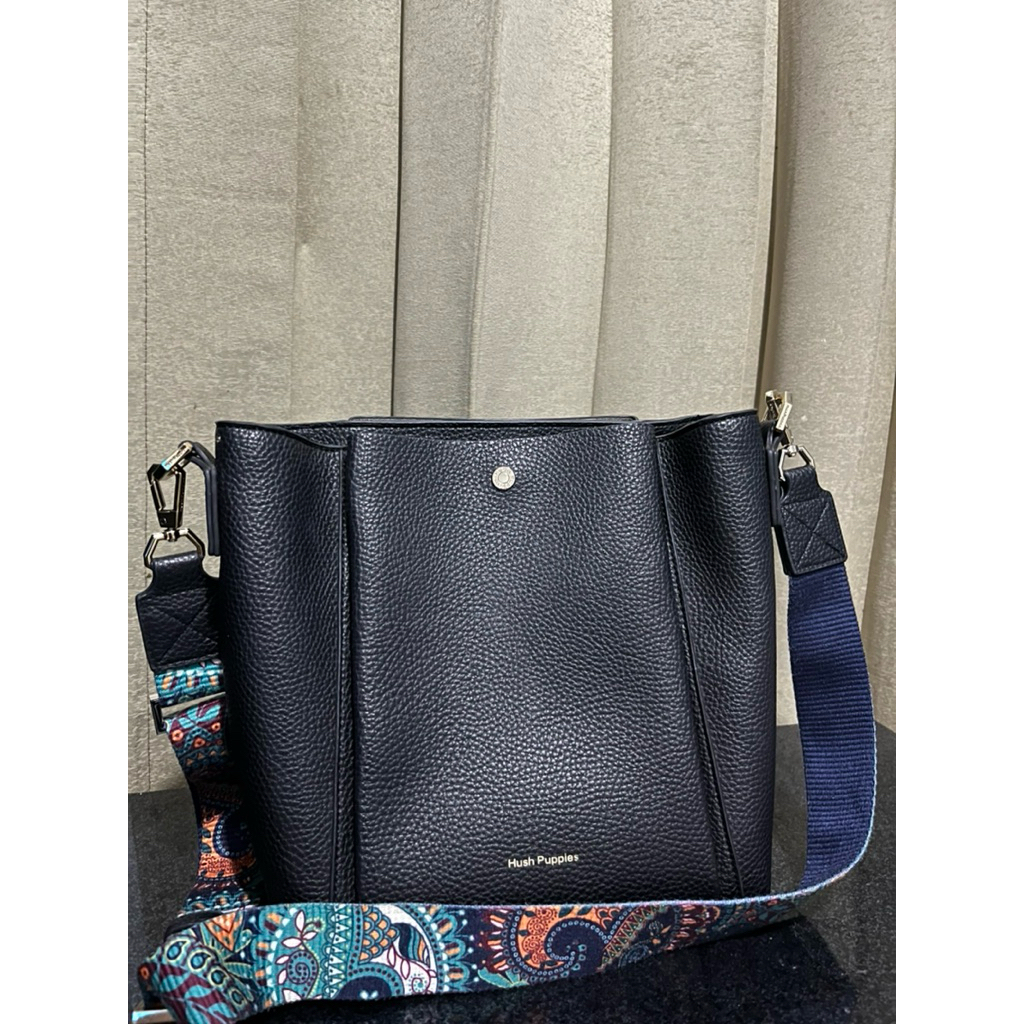 Frances satchel sling bag hush puppies