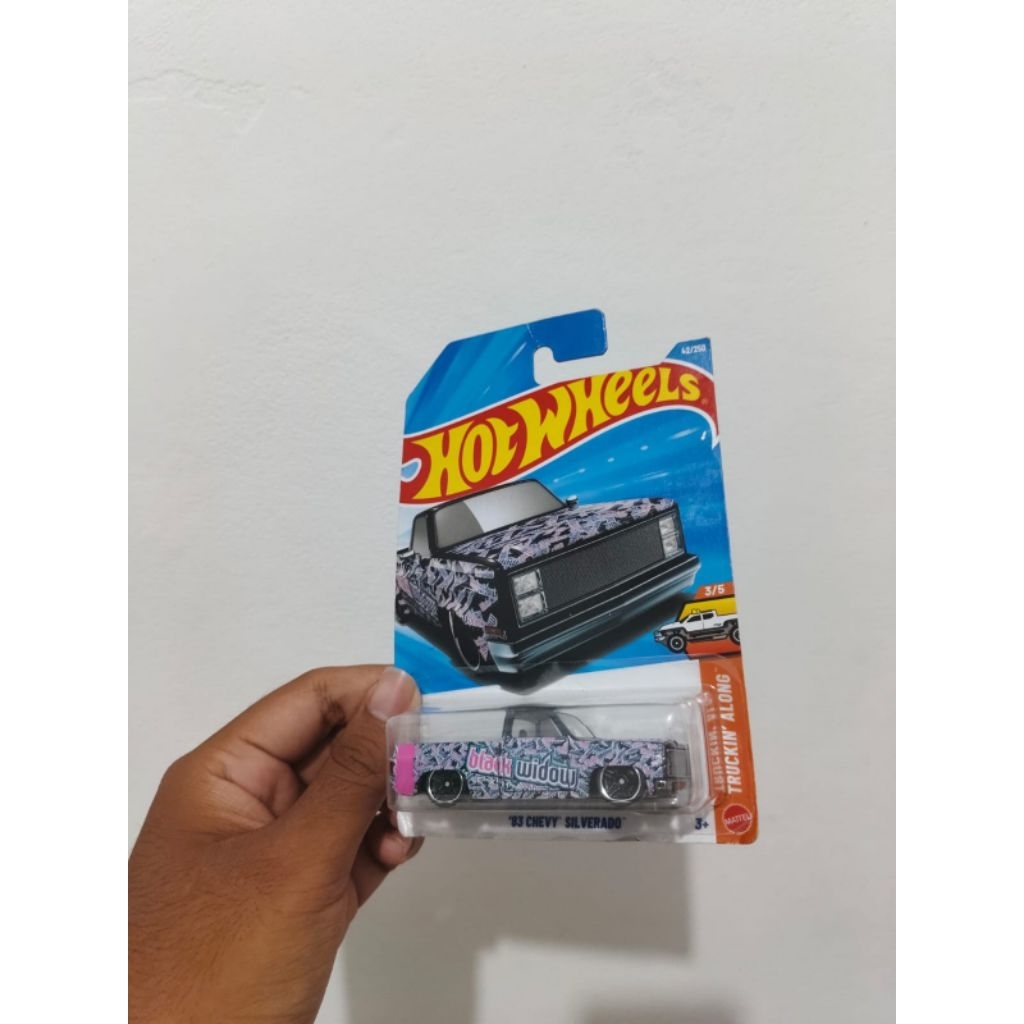 Hotwheels '83 Chevy Silverado