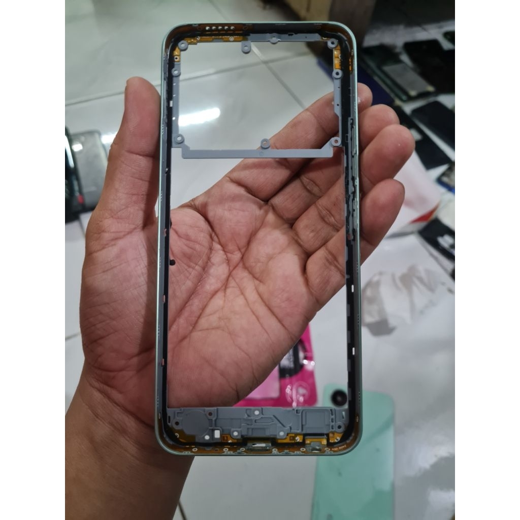 Bezel Ori Copotan Vivo Y03