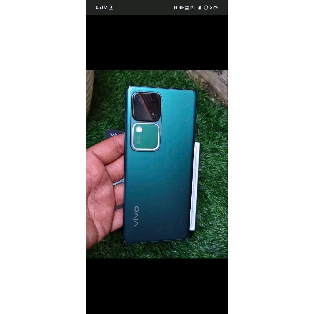 Vivo V30 8/256 Fullset Second