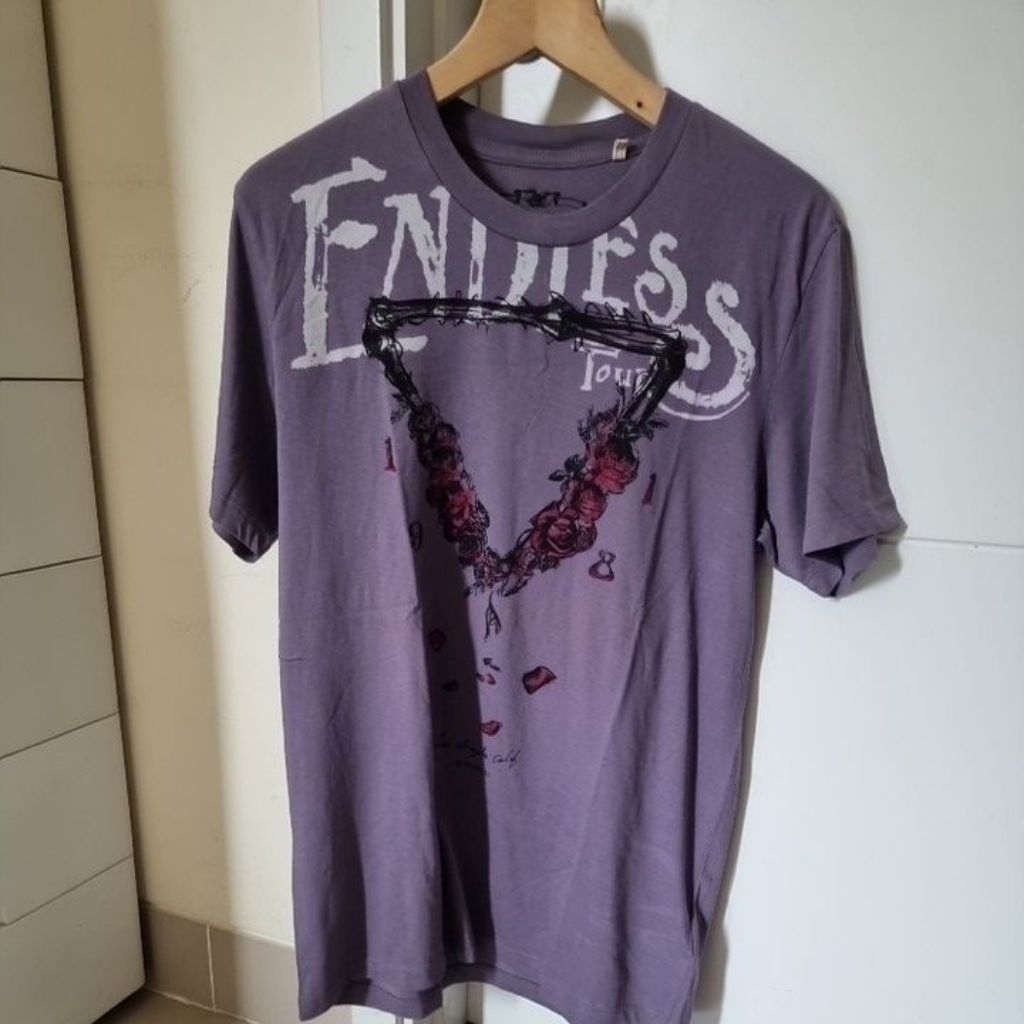 Preloved Kaos Guess Pria Size M