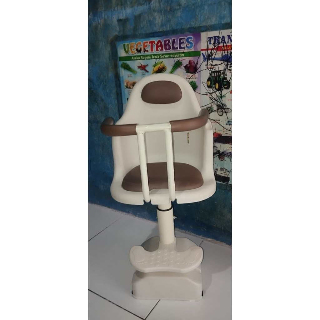 Preloved Bangku Anak Sepeda Listrik