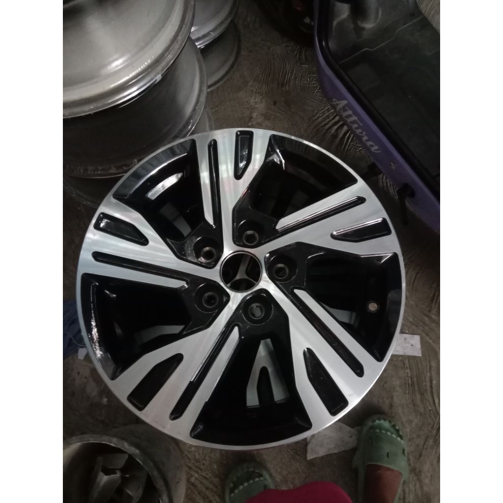 velg serep xpander facelift R16 pcd 5*114