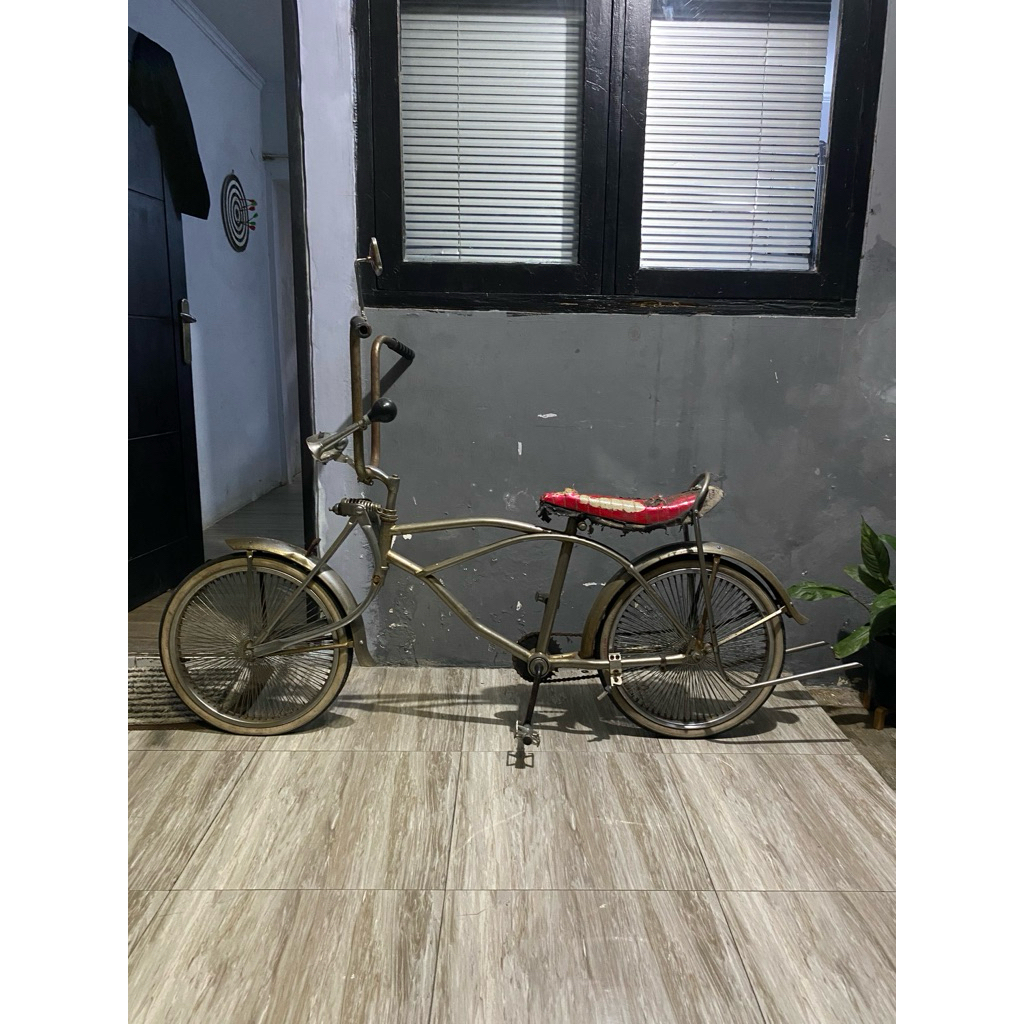 sepeda lowrider