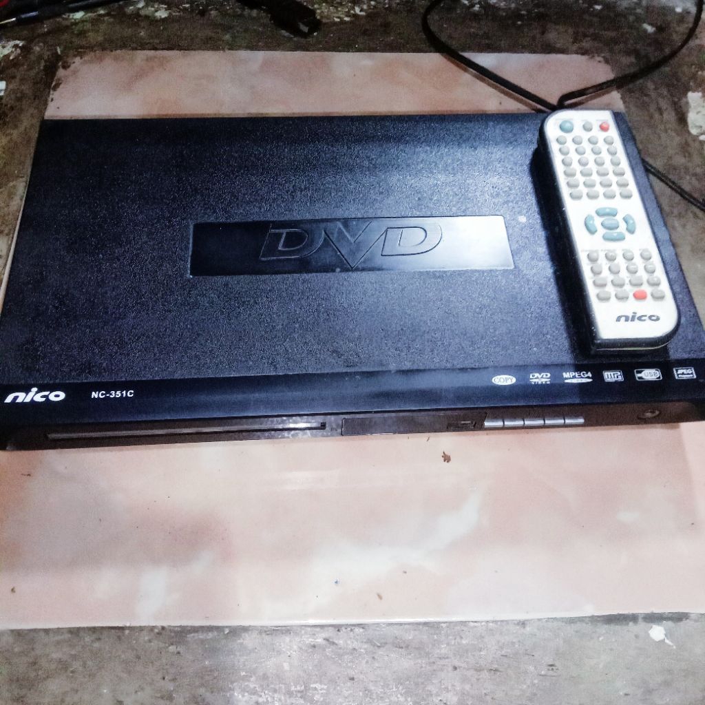 dvd cd player MP3 merk Nico + remot bonus 1 kaset | receiver parabola first media D-link dekoder | d