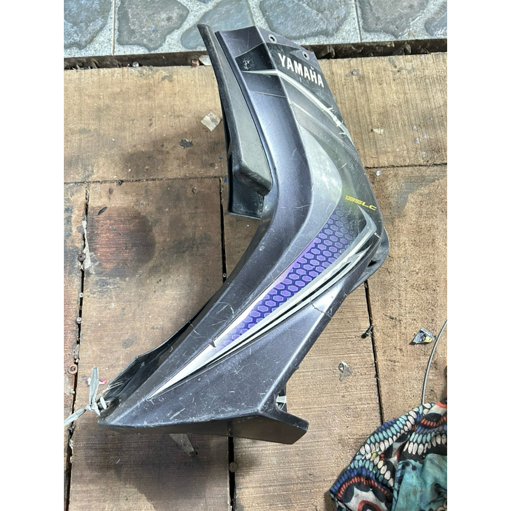 Cover sayap depan bawah Yamaha Jupiter mx old original