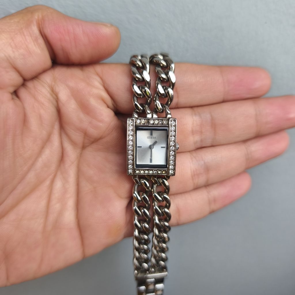 JAM TANGAN GUESS VINTAGE BEKAS SECOND