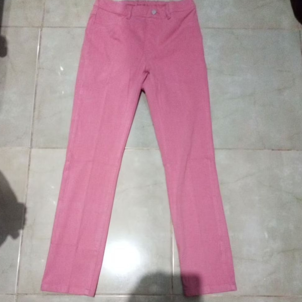 CELANA UNIQLO KIDS