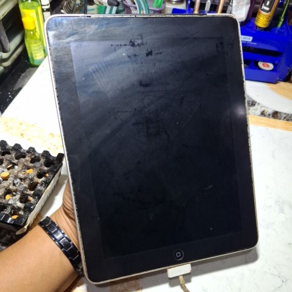 Ipad A1337 32gb MATI LCD TOUCHSCREEN AMAN