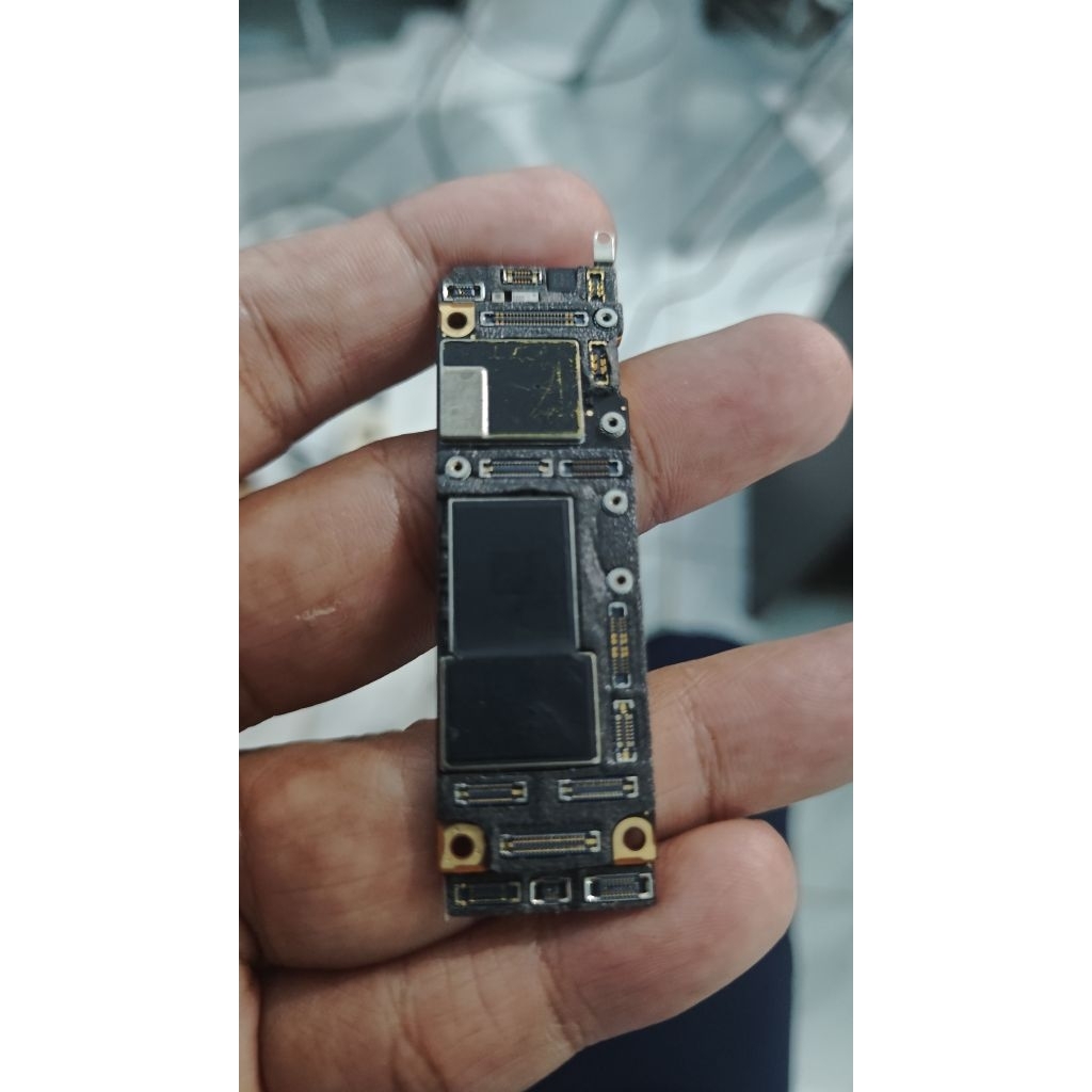 mesin iphone 11 lock icloud 128gb
