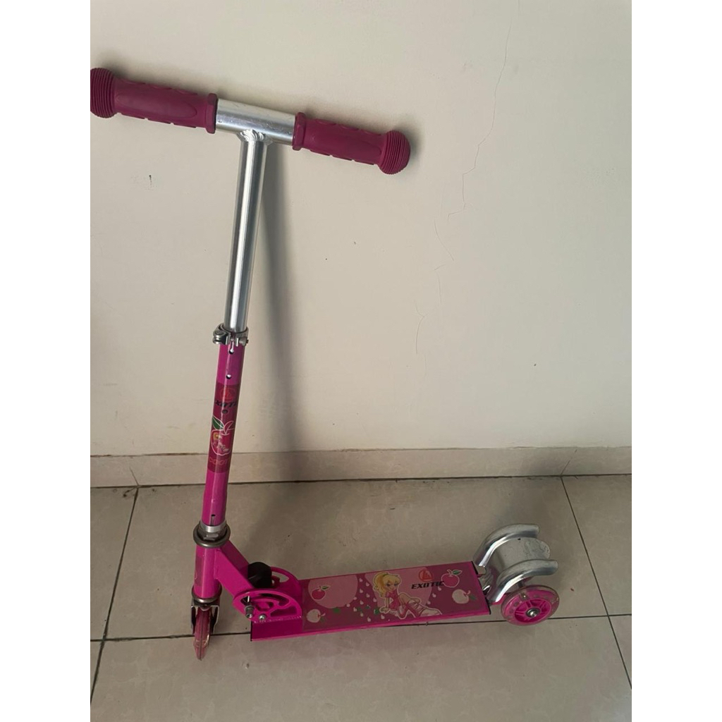 Skuter Anak Scooter Anak Pink (Second)