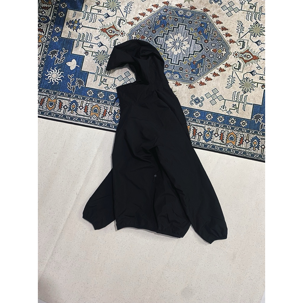 Gu Uniqlo Outdoor Jacket