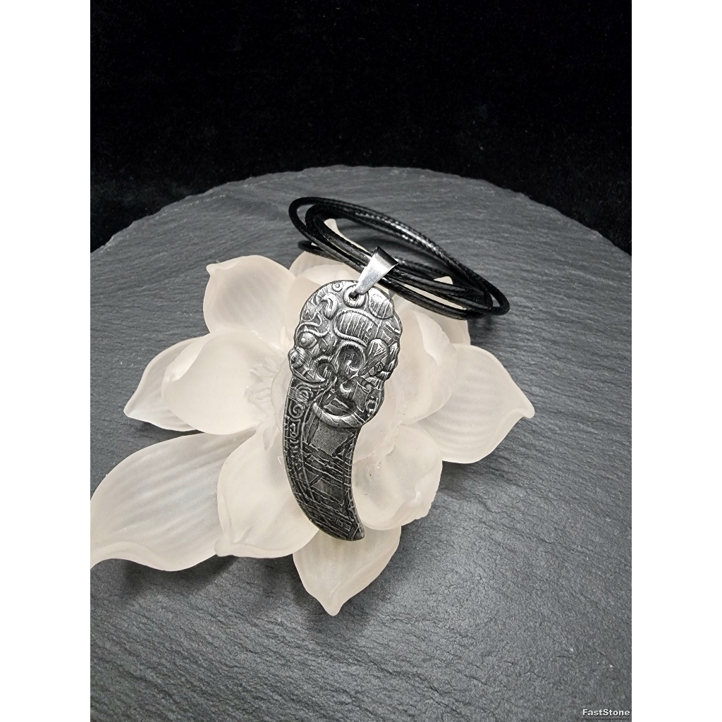 Liontin Besi Langit Altay Meteorite Ukir Dragon 46mm A140