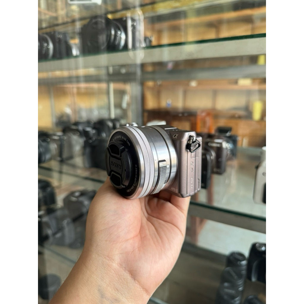 [KAMERA MIRRORLESS] SONY A5100 SILVER MULUS SECOND BERGARANSI ORIGINAL