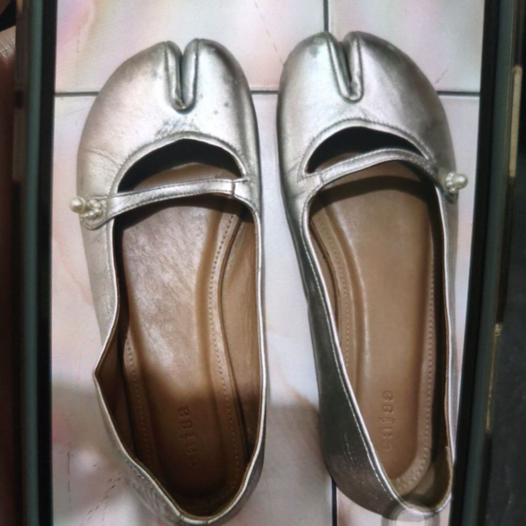 SEPATU CAJSA
