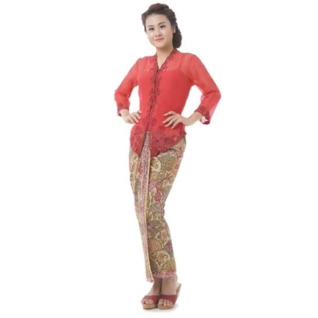 Kebaya Mama & Leon NEW