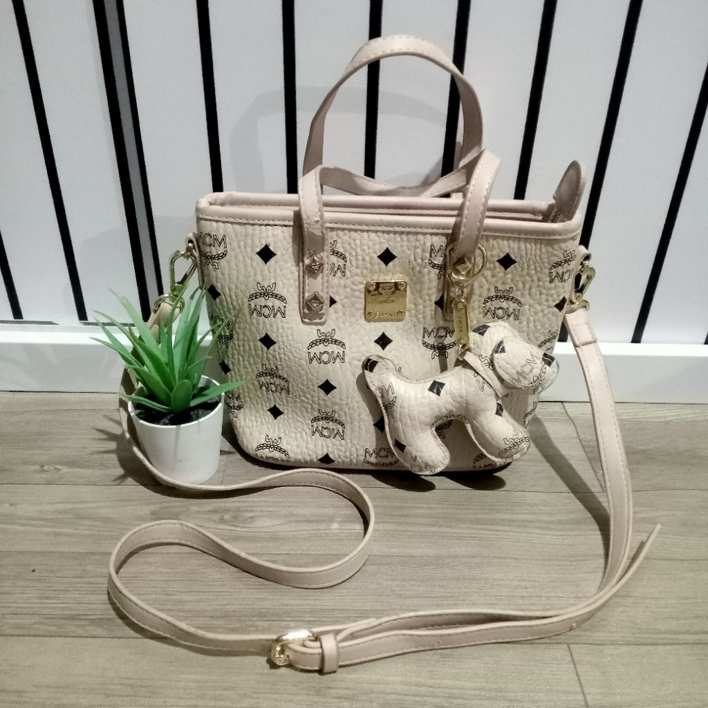 Tas PL sling mcm lengkap mainan minus jejak pakai wajar