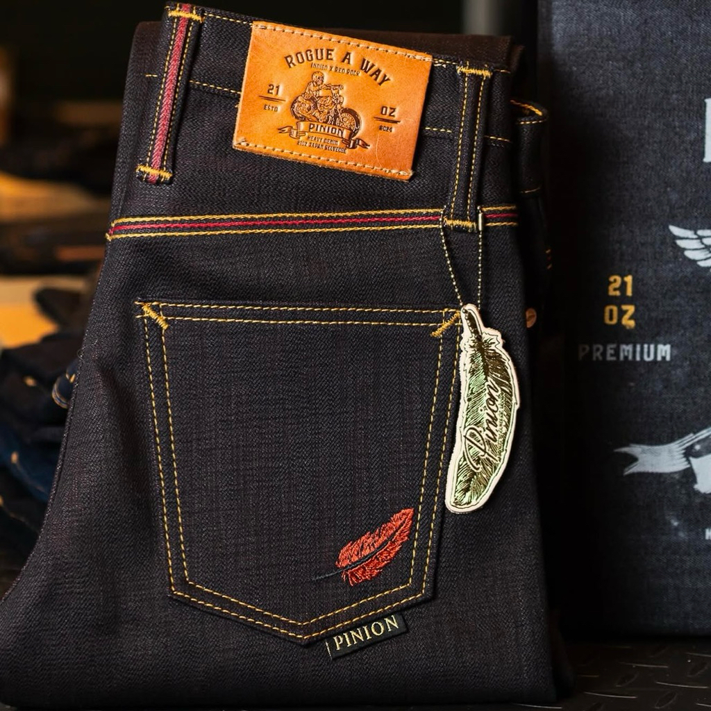 PINION DENIM - ROGUE A WAY 21oz DARK RED WEFT