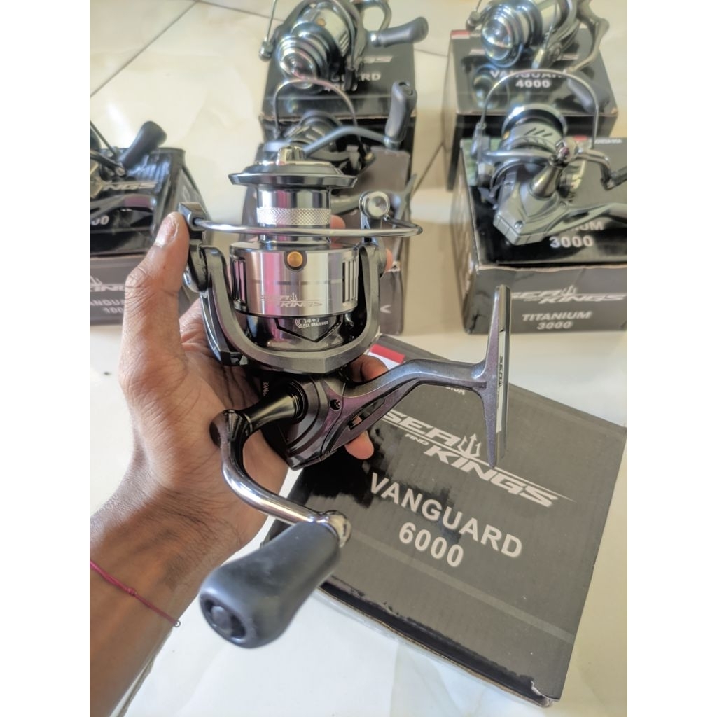 REEL SEAKING SEA AND KING VANGUARD 6000 POWER HANDLE
