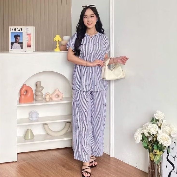 Aisha One Set by HD.id Dailywear Busui Friendly Piyama Jumbo