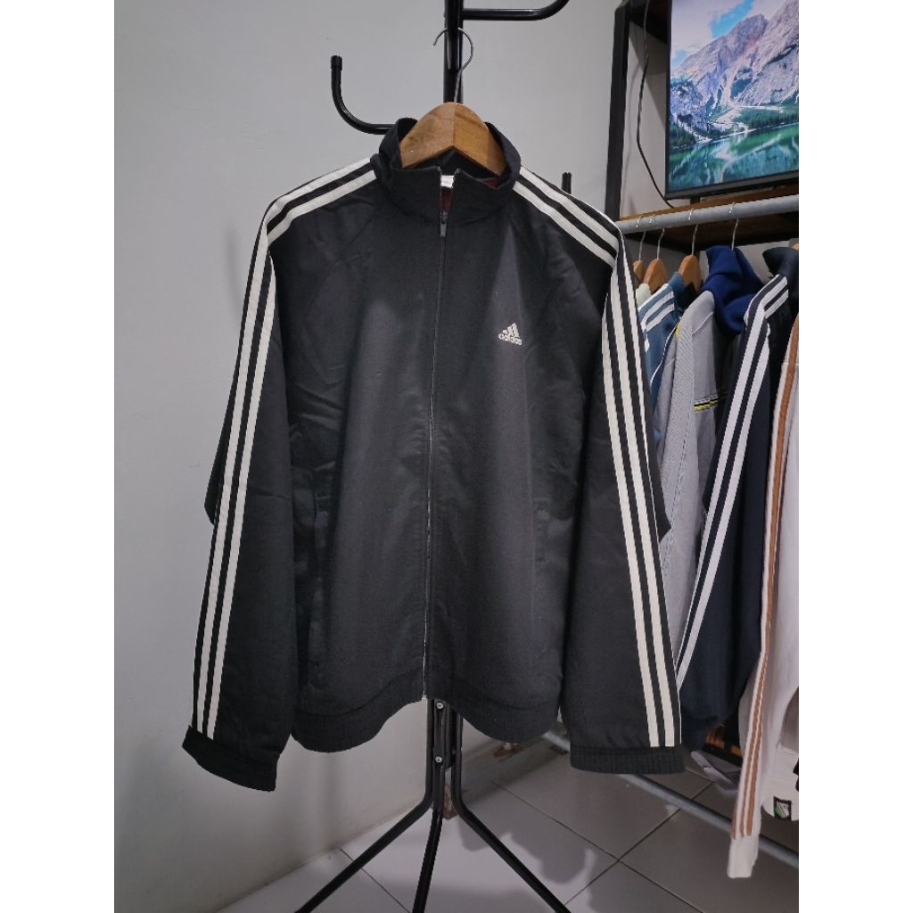 Jacket Windbreaker Adidas Hitam Original