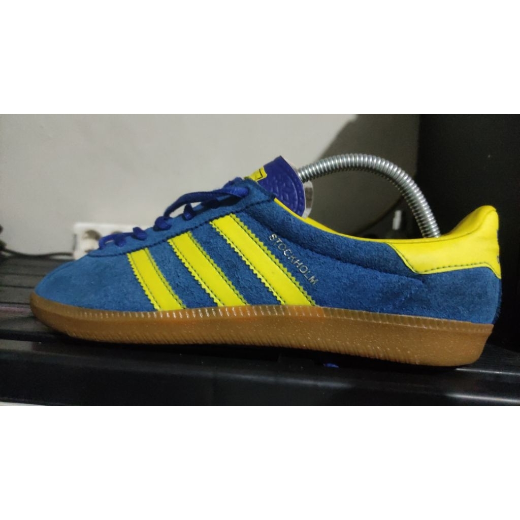 sepatu adidas stockholm