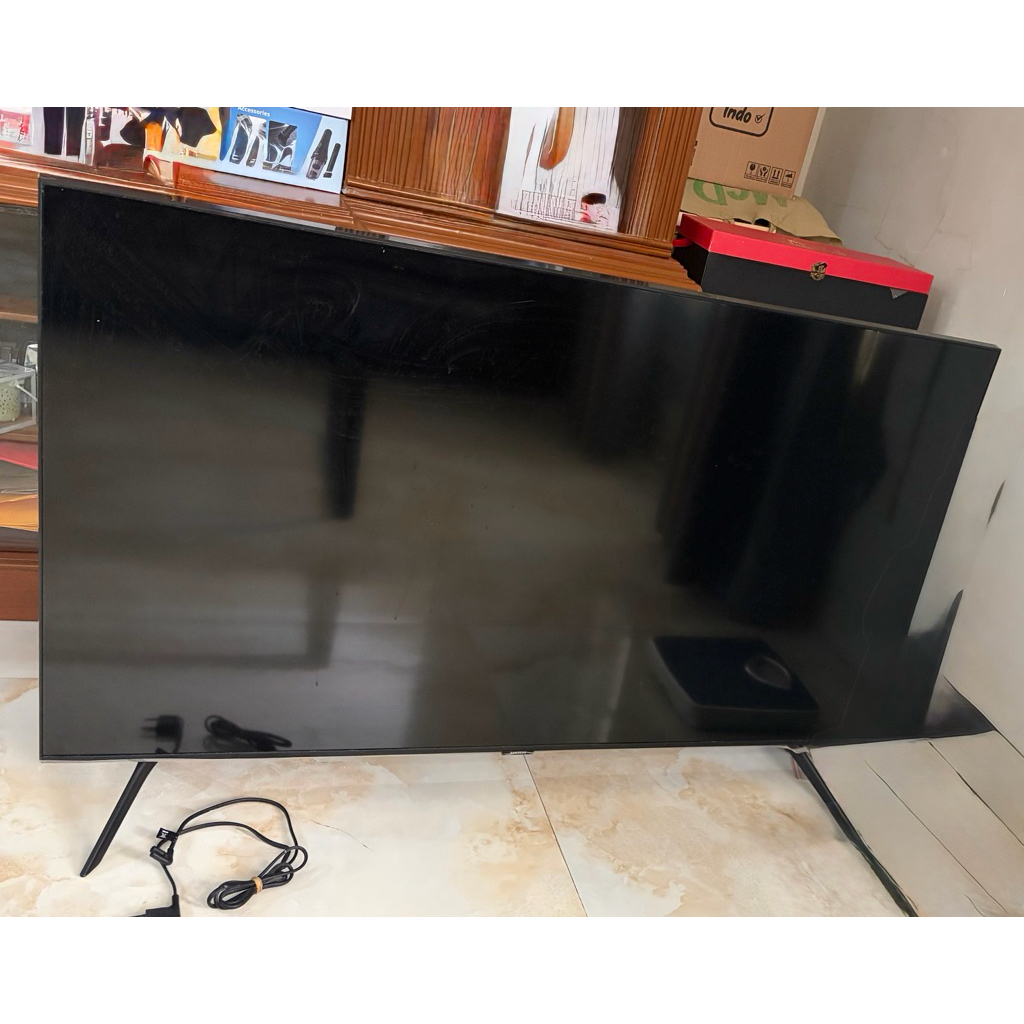 TV SAMSUNG LED 50 INCH UA50TU8000K MULUS NYALA LCD MATI