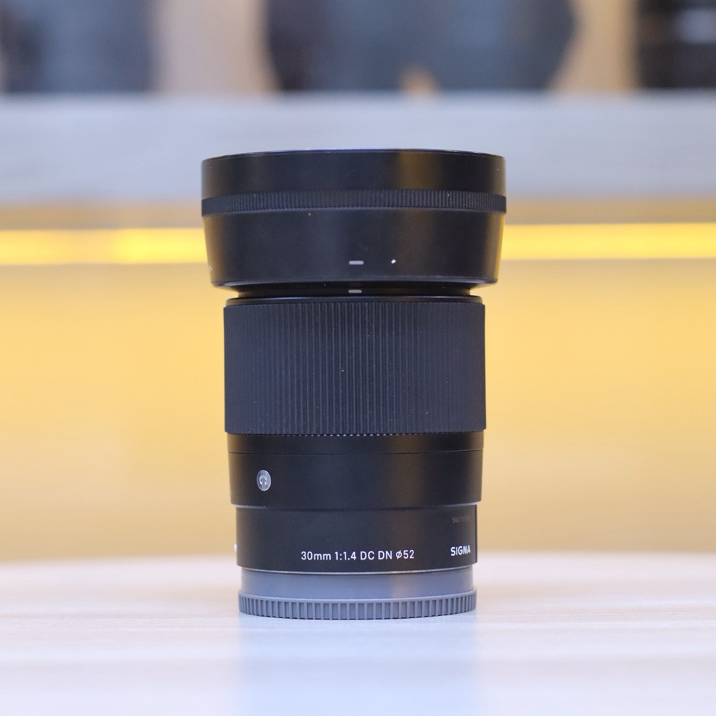 Lensa Sigma 30mm F1.4 DC DN For Sony - Lensa Kamera - SONY - SIGMA - 30mm F1.4 DC DN