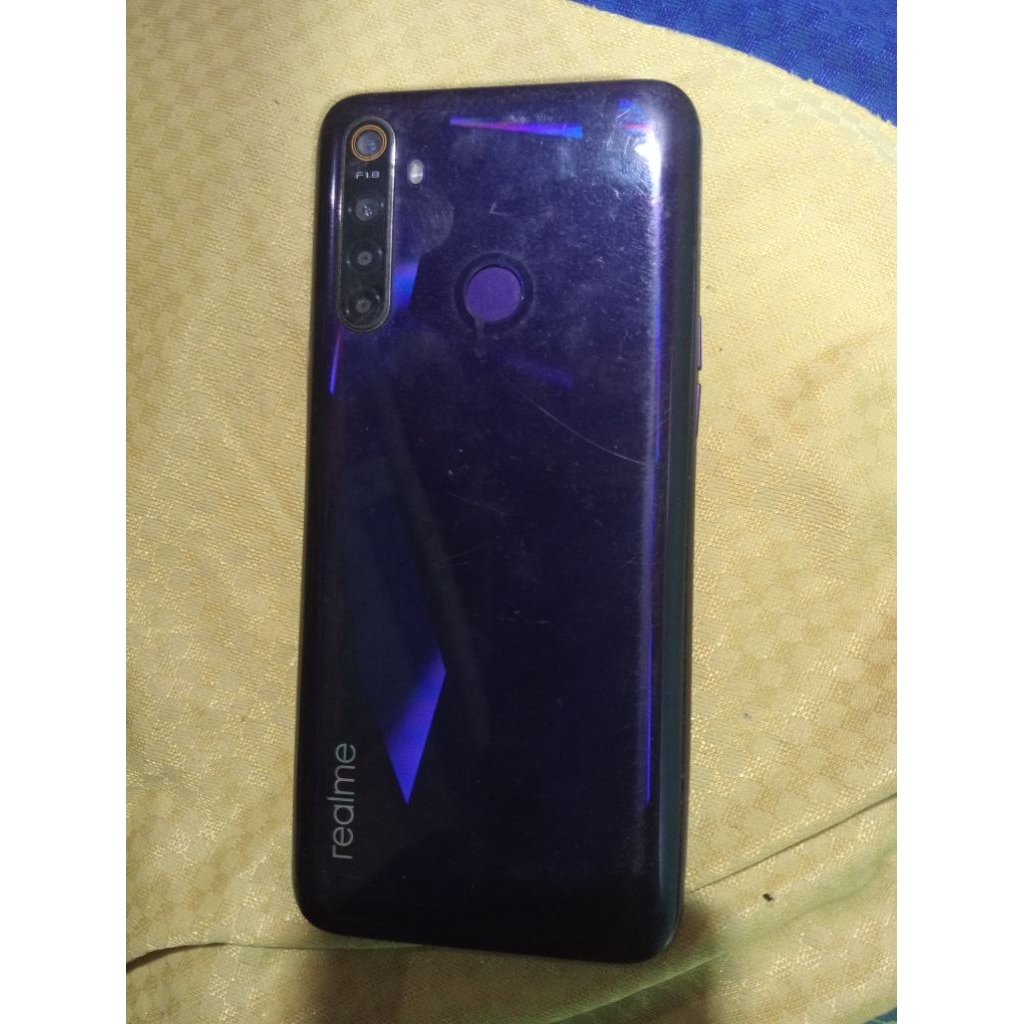 realme 5 matot