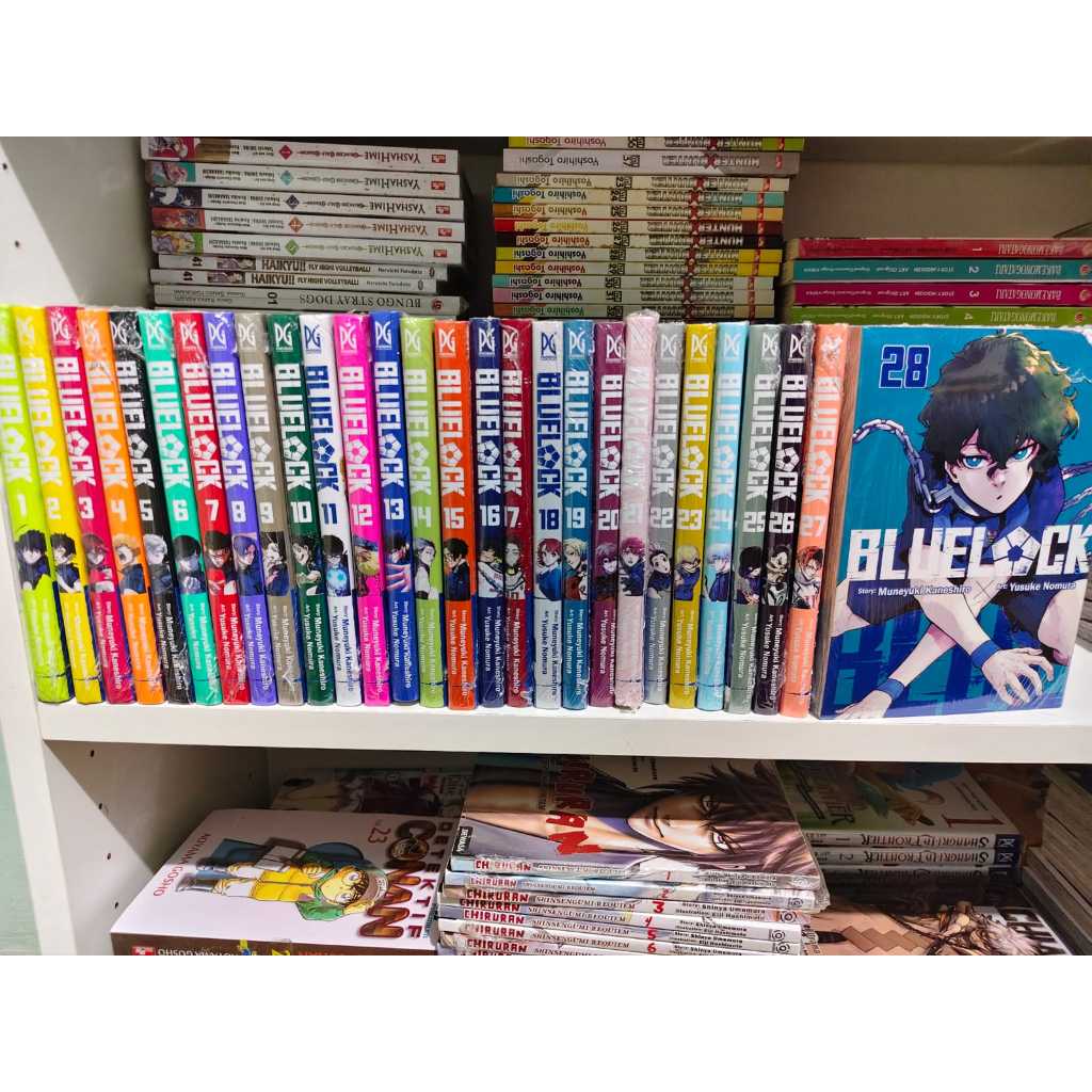 Komik Blue Lock Set 1-28 Segel