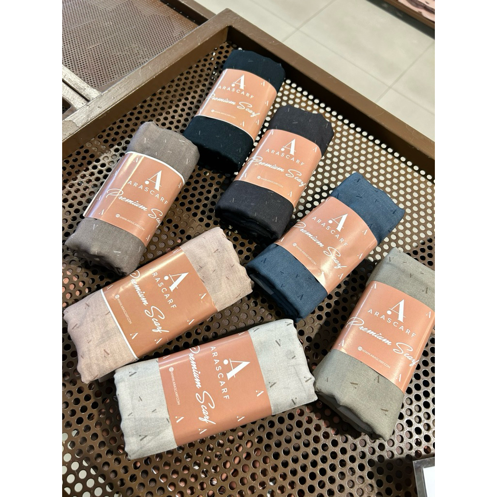 ARASCARF - Essence Monogram