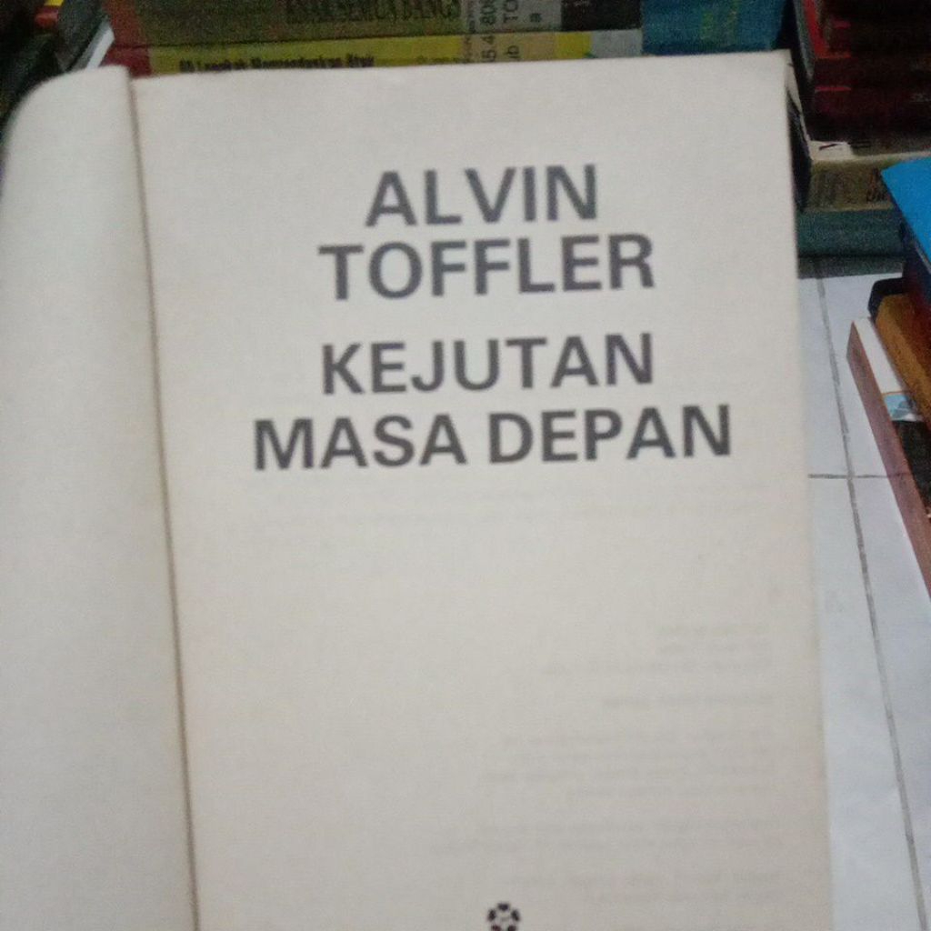 Alvin Toffler - kejutan masa depan