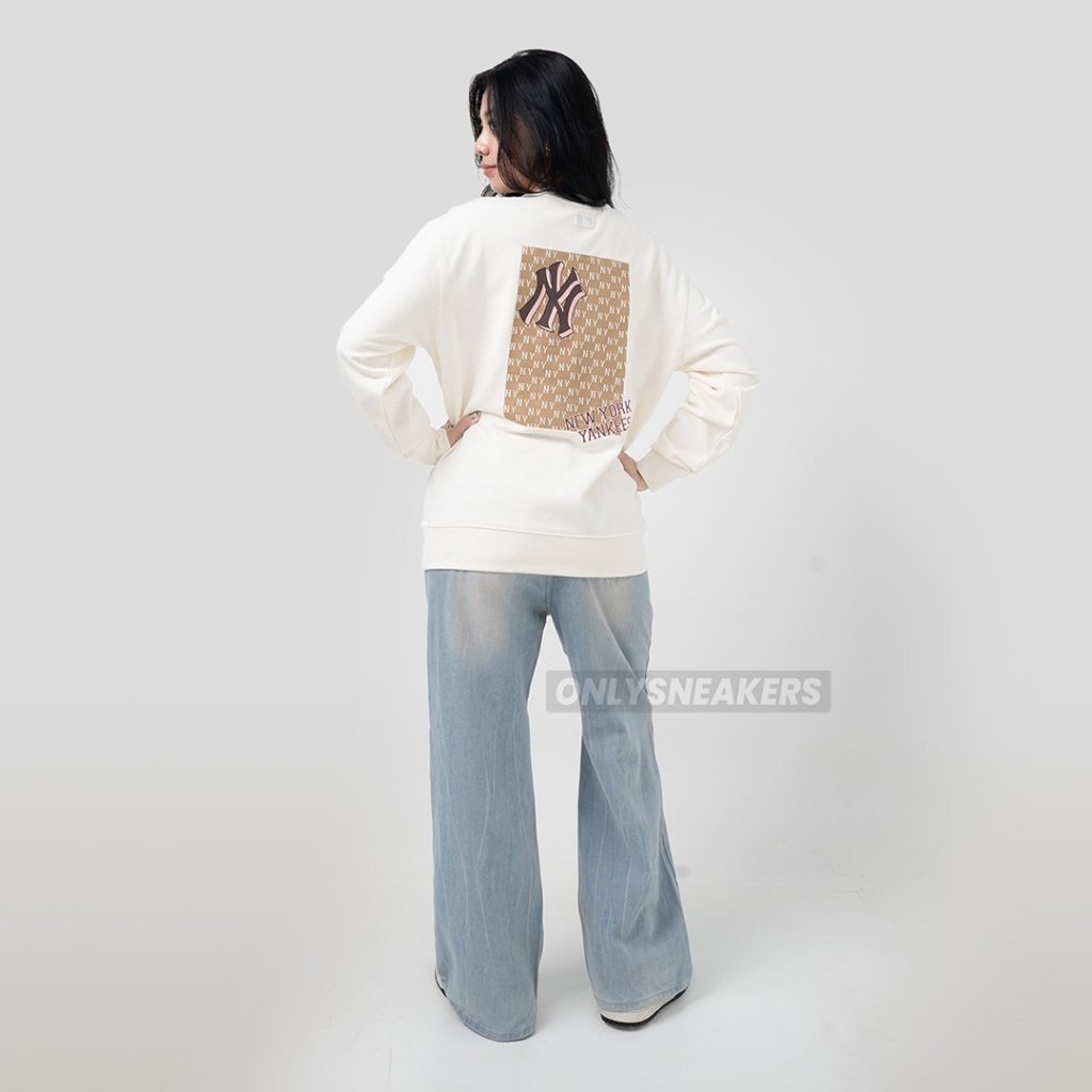 MLB NEW YEAR YANKEES MONOTIVE CREAM SWEATSHIRT