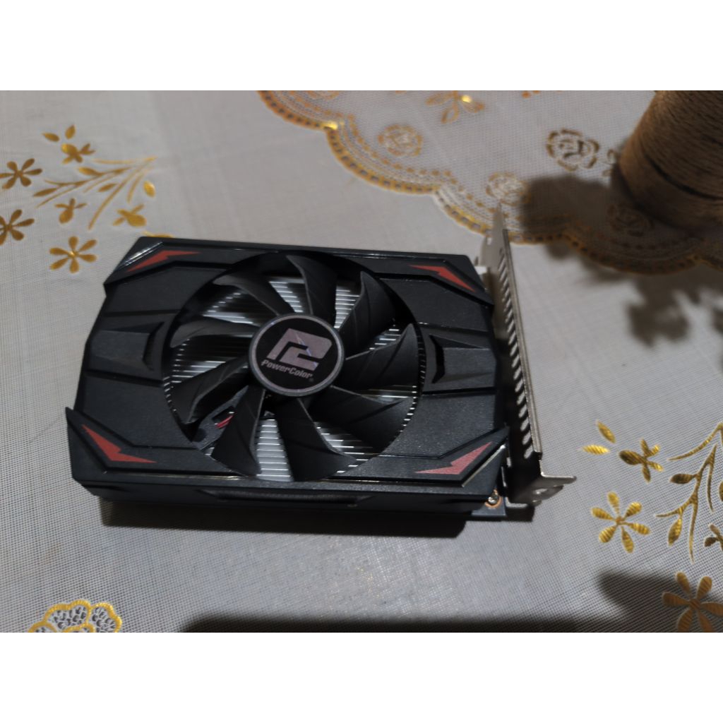 vga card powercolor rx 550 4gb ddr5