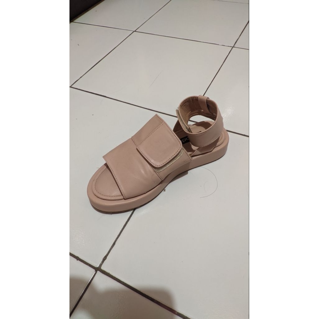 Preloved Sandal Platform Pink