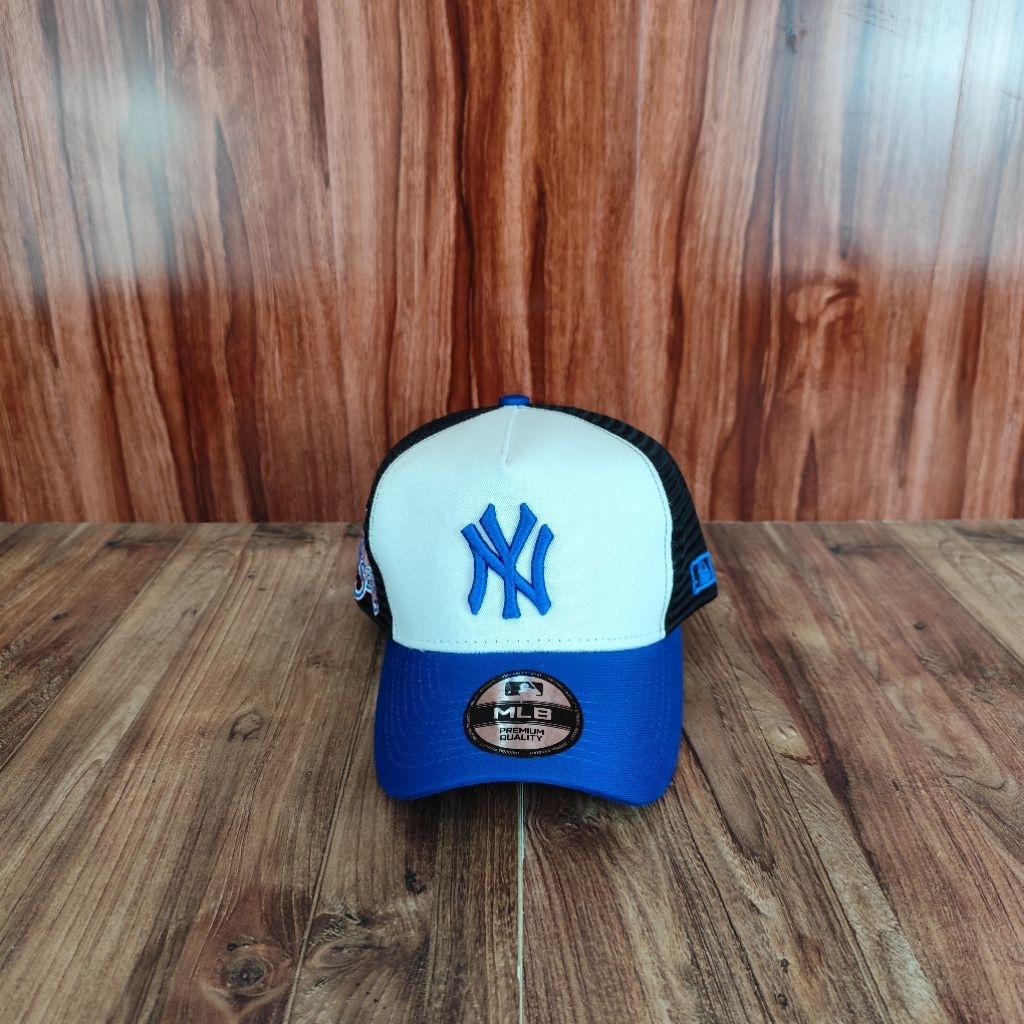 Topi Baseball Trucker NY & LA putih biru
